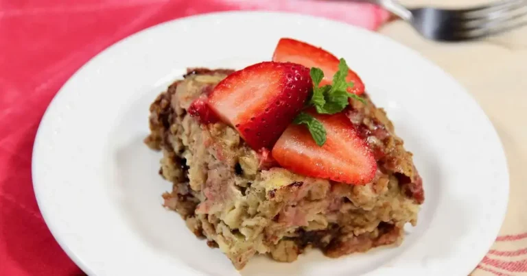 Foto da receita de Aveia Assada com Morango, Banana e Chocolate