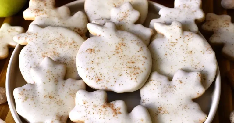 Foto da receita de Biscoitos Recortados de Cidra de Maçã