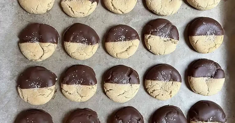 Foto da receita de Biscoitos Sem Gotas de Chocolate