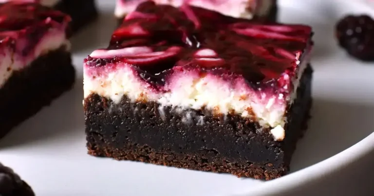 Foto da receita de Brownies de Cheesecake de Amora