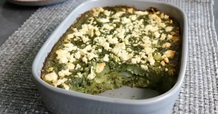 Foto da receita de Casserola de Batata com Feta e Espinafre