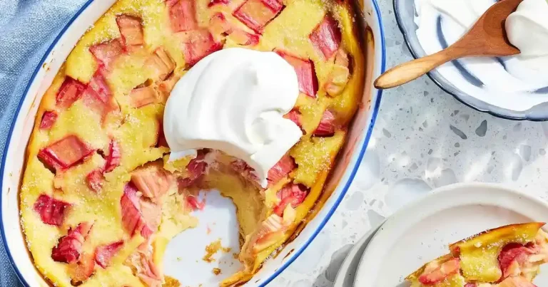 Foto da receita de Clafoutis de Ruibarbo com Buttermilk