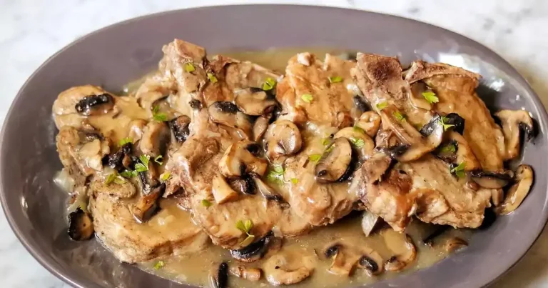 Foto da receita de Costeletas de Porco Cremosas