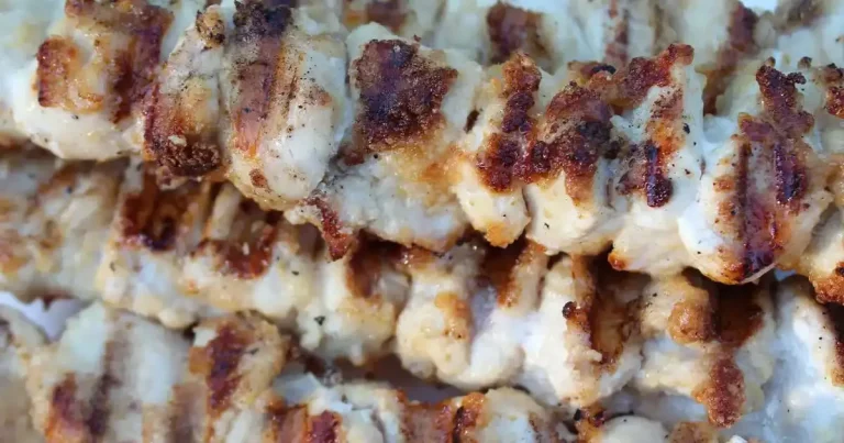 Foto da receita de Espetinhos de Frango com Alho e Parmesão