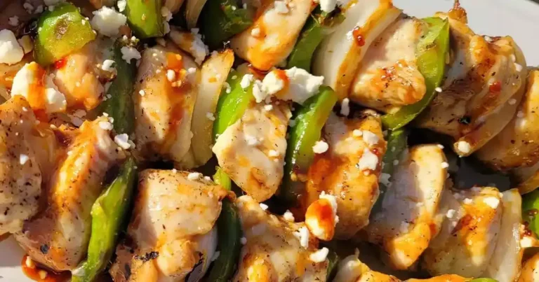 Foto da receita de Espetinhos de Frango com Feta e Mel Picante
