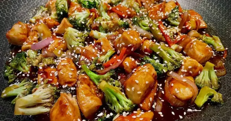 Foto da receita de Frango com Gergelim e Brócolis