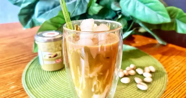 Foto da receita de Latte de Pistache Gelado