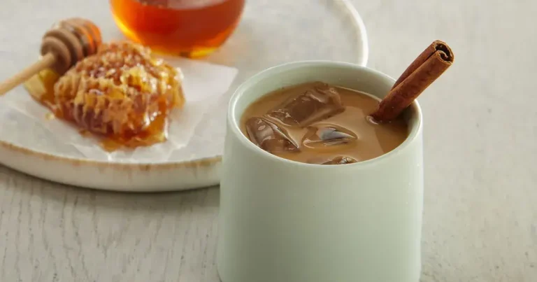 Foto da receita de Latte Gelado de Canela com Mel