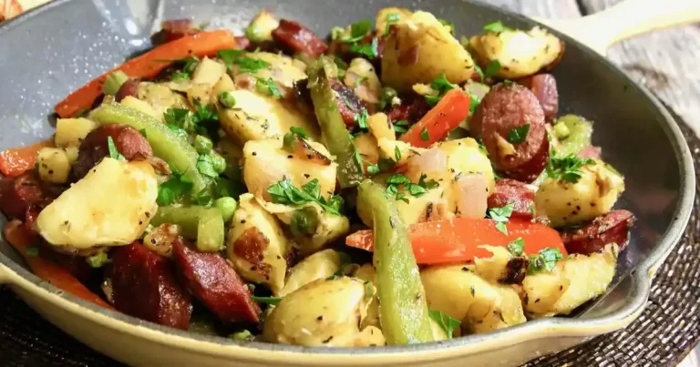 Foto da receita de Linguiça e Batatas na Frigideira
