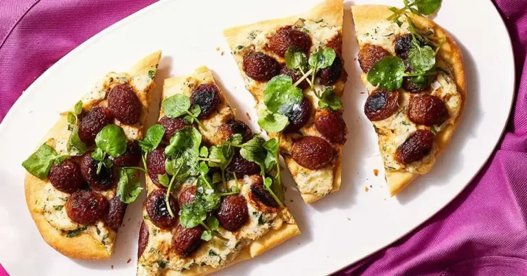 Foto da receita de Pão Sírio com Uvas Assadas
