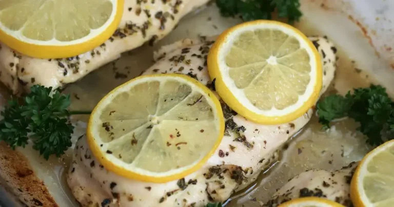 Foto da receita de Peitos de Frango Assados com Limão e Ervas