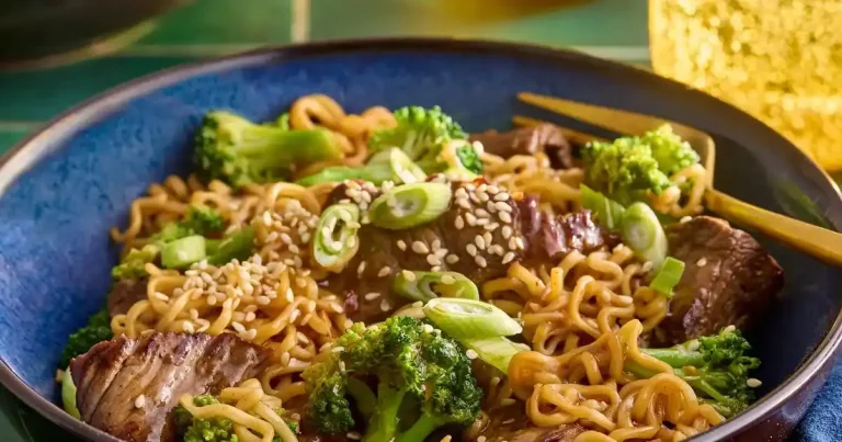 Foto da receita de Ramen com Carne e Brócolis