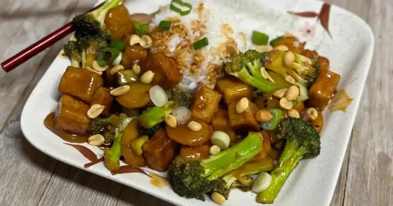 Foto da receita de Refogado de Tofu com Brócolis