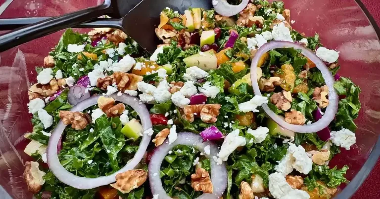 Foto da receita de Salada de Couve com Abóbora Butternut Assada