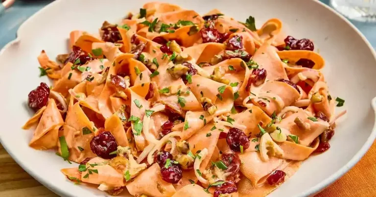 Foto da receita de Salada de Fitas de Cenoura