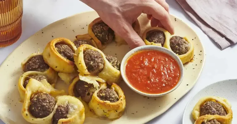 Foto da receita de Sanduíches de Almôndega no Palito