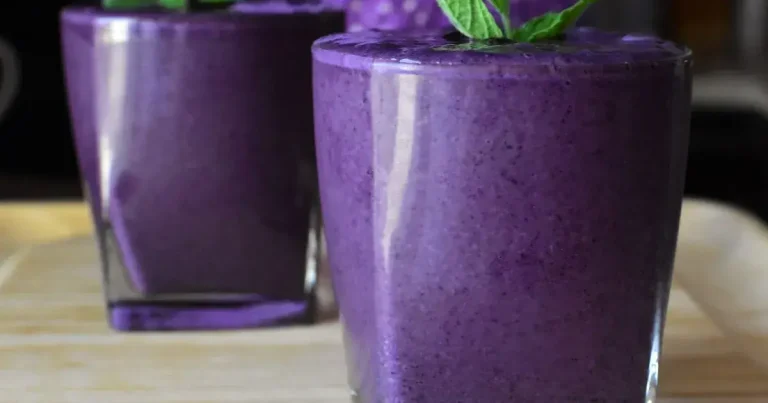 Foto da receita de Shake de Mirtilo com Tâmara