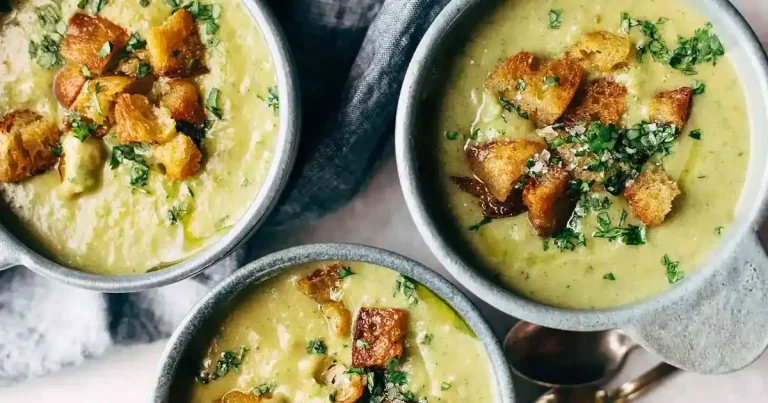 Foto da receita de Sopa Detox de Brócolis com Sabor de Queijo