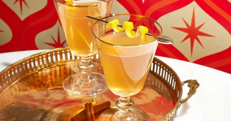 Foto da receita de Vinho Laranja Quente com Especiarias