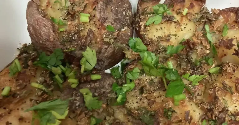Foto da receita de Batatas Amassadas com Alho