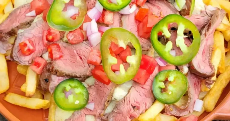 Foto da receita de Batatas Fritas Recheadas com Bife Suculento