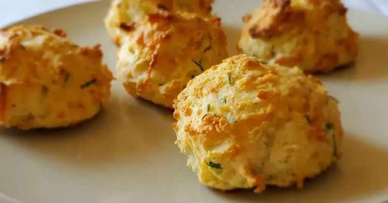 Foto da receita de Biscoitos de Parmesão com Cebolinha