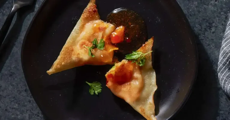 Foto da receita de Bolinho de Batata Doce com Molho de Pêssego e Pimenta Tailandesa