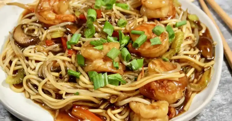 Foto da receita de Chow Mein de Camarão Fácil
