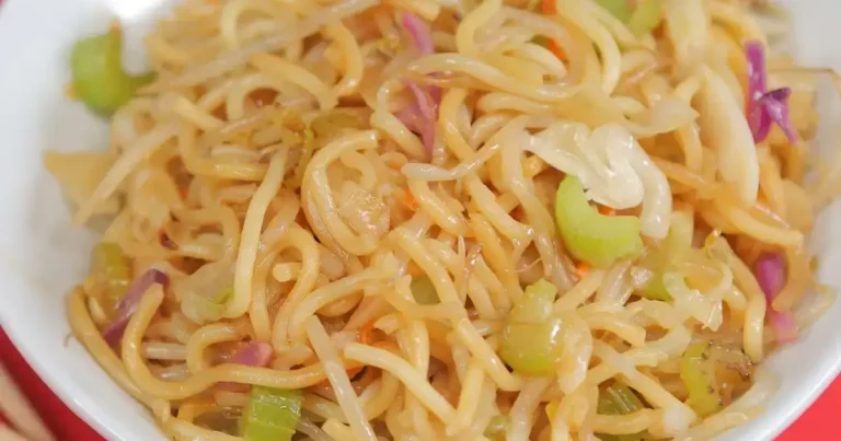 Foto da receita de Chow Mein Estilo Panda Express