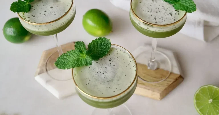 Foto da receita de Coquetel Tropical de Matchá