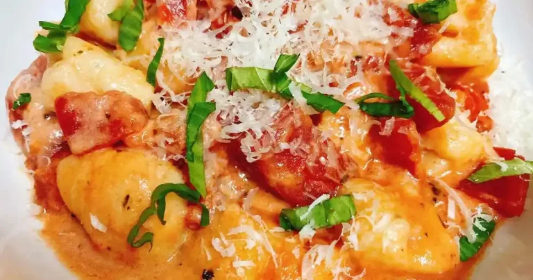 Foto da receita de Gnocchi de Tomate e Manjericão