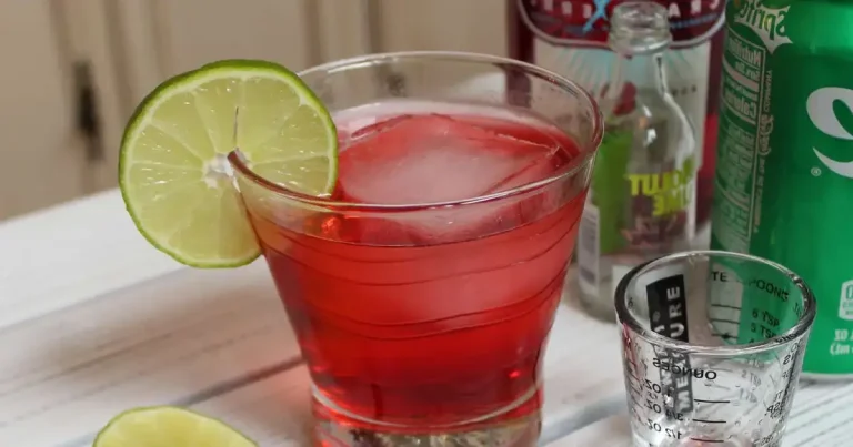 Foto da receita de Limonada de Cranberry com Álcool