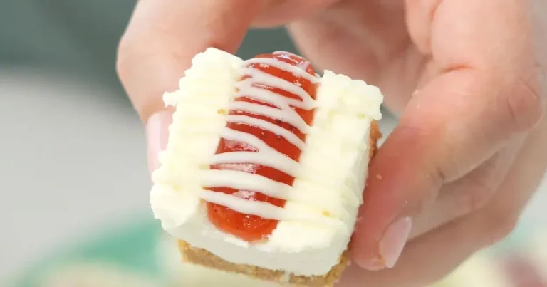 Foto da receita de Mini Cheesecakes de Morango