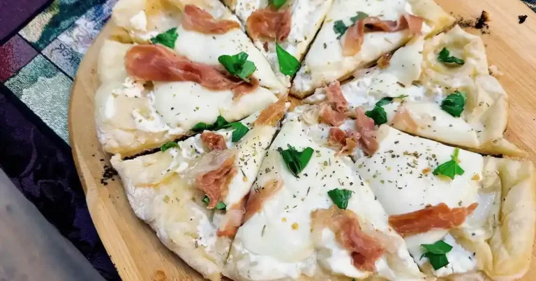 Foto da receita de Pizza Bianca com Presunto