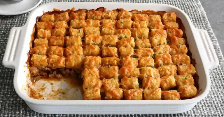Foto da receita de Prato Quente de Peru com Tater Tots