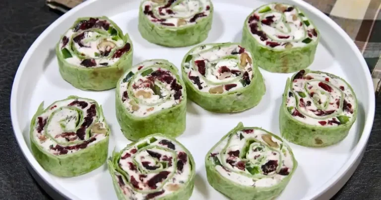 Foto da receita de Rolinhos de Cranberry com Feta e Jalapeño