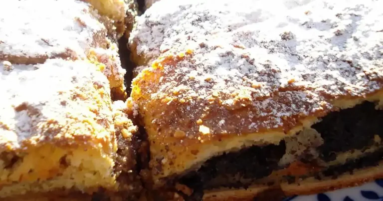 Foto da receita de Rolo de Semente de Papoula e Nozes