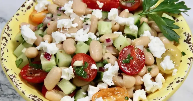 Foto da receita de Salada de Feijão Cannellini com Feta
