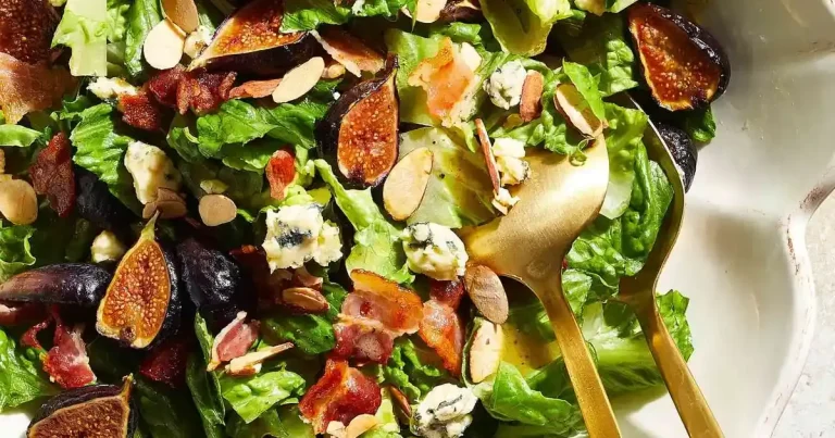 Foto da receita de Salada Picada com Figos e Queijo Azul