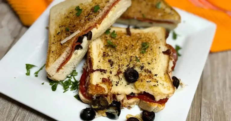 Foto da receita de Sanduíche de Queijo Grelhado com Pepperoni
