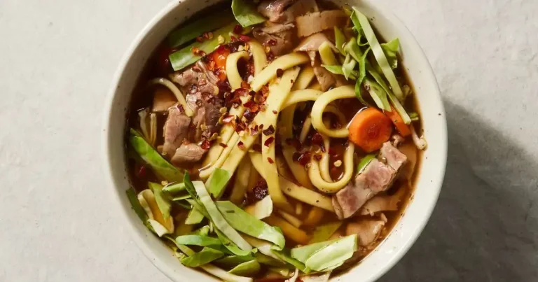 Foto da receita de Sopa de Carne e Repolho em Pote