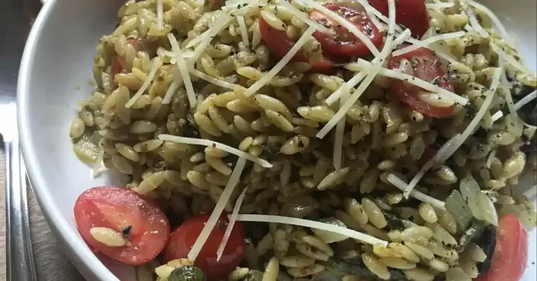 Foto da receita de Abobrinha Assada com Pesto e Orégano