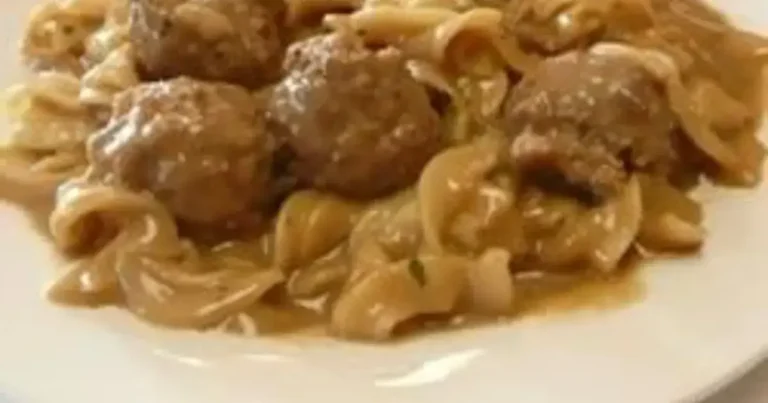 Foto da receita de Almôndegas Suecas com Macarrão