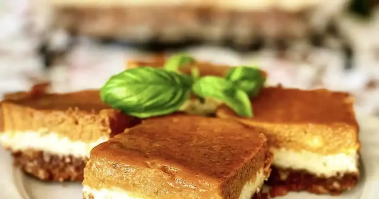 Foto da receita de Barras de Abóbora com Recheio de Cream Cheese