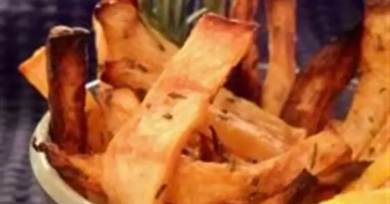 Foto da receita de Batatas Fritas de Nabo-Rutabaga ao Forno