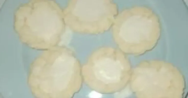Biscoitos Macios de Limão com Cobertura