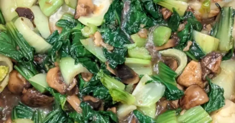 Foto da receita de Bok Choy Baby ao Estilo Chinês com Molho de Cogumelos