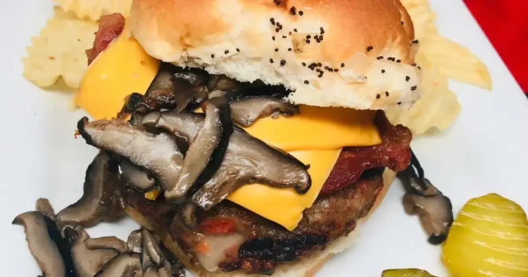 Foto da receita de Cheeseburger Gourmet com Bacon e Cogumelos