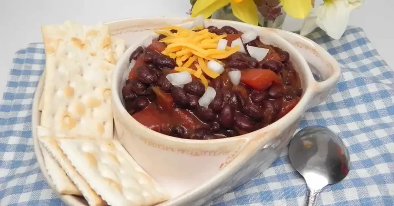 Foto da receita de Chili Vegetariano com 5 Ingredientes