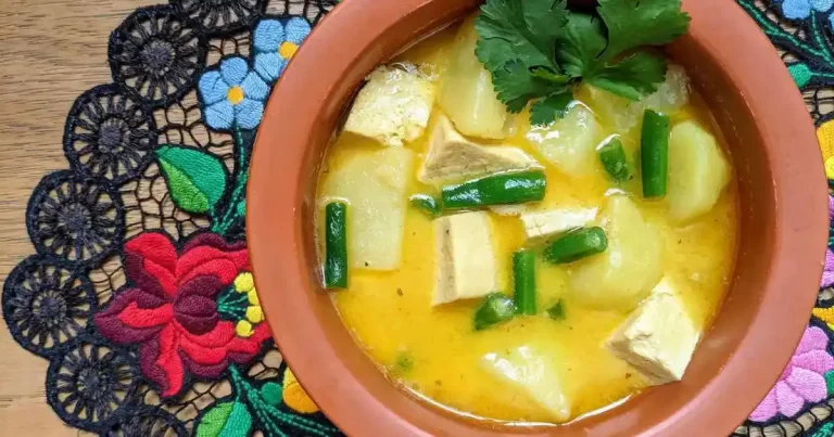 Foto da receita de Curry Vegano de Coco com Toque Tailandês